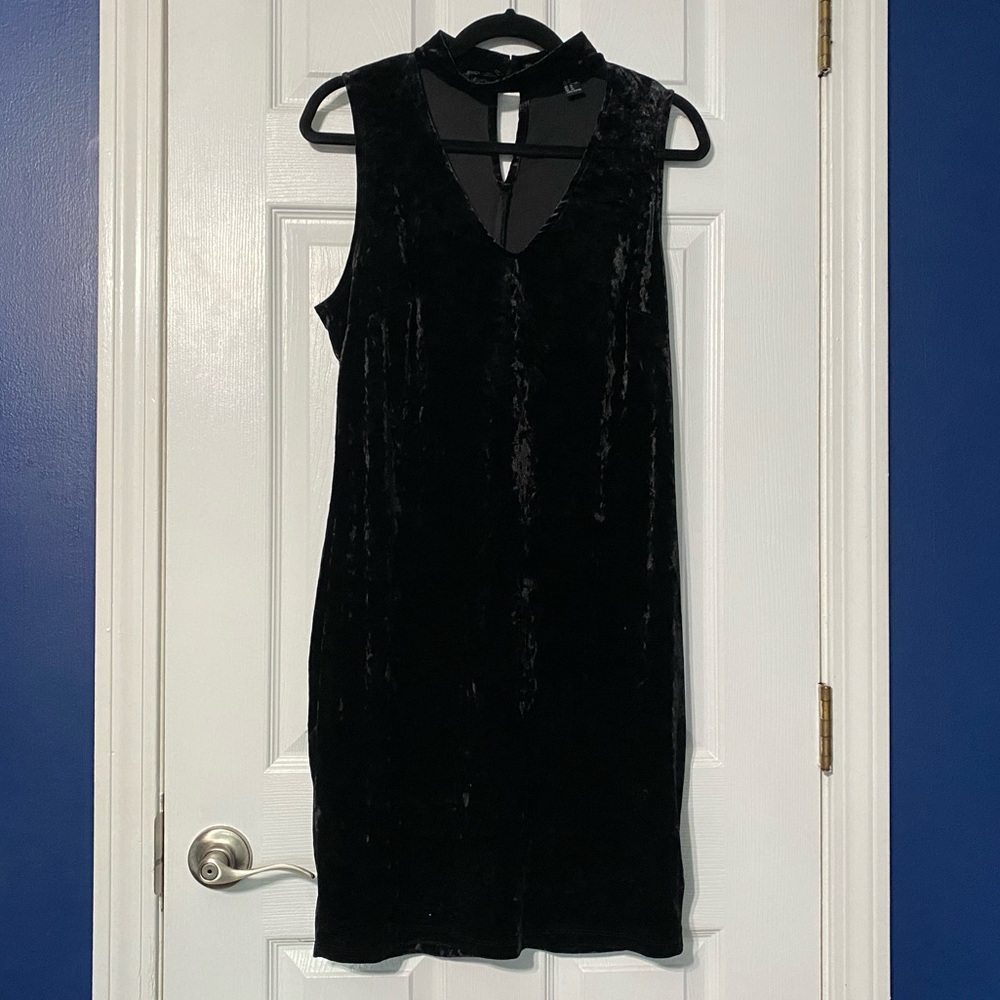 Forever 21 Black Crushed Velvet Dress with Built in Choker